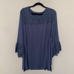 NEW Suzanne Betro blue‎ lace detail elbow sleeve flowy lightweight stretch top